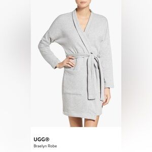 UGG® Braelyn Robe in Light Grey Size Large - Like New!